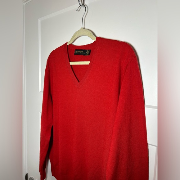 100% Merino wool sweater, Men’s medium/large wool sweater - Picture 2 of 6